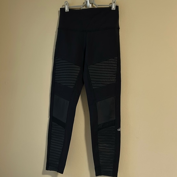 Alo Yoga moto leggings black size XS - Picture 2 of 9